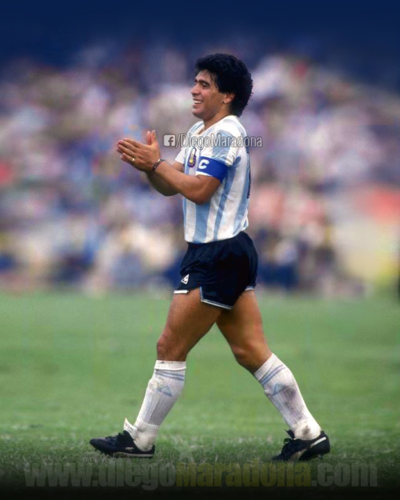 Maradona - Aplauso