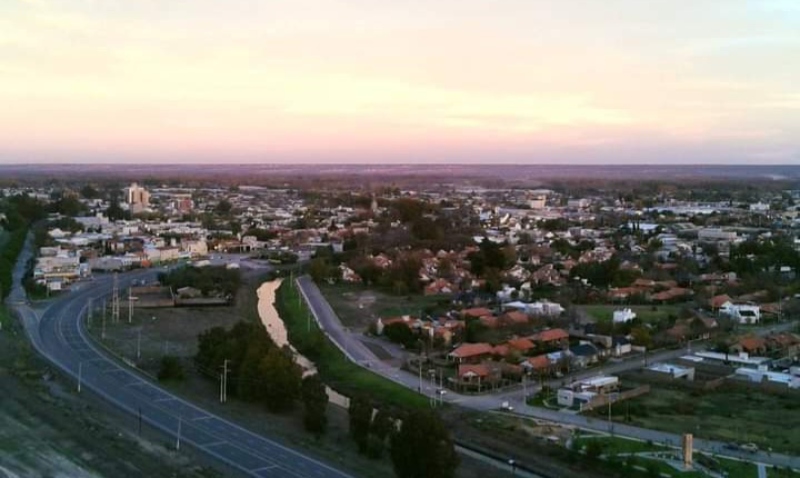 Tesero - Ciudad de Villa Regina desde uno de los puntos panorámicos
